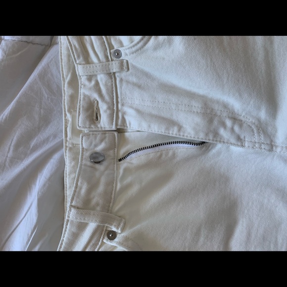 White straight Jean - Picture 2 of 4